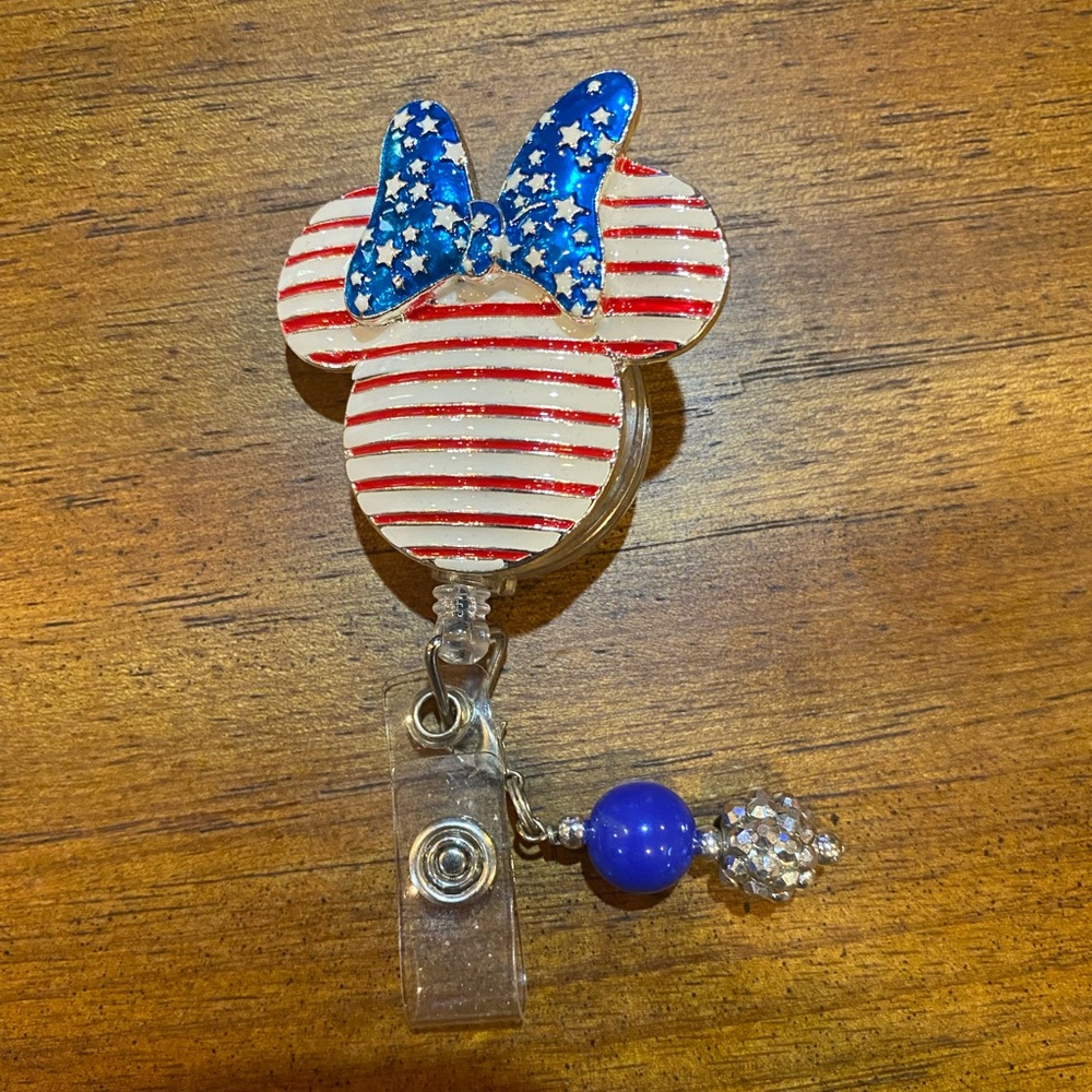 Badge reel